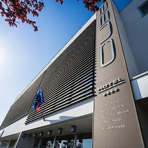 **** Hotel Cube Italy